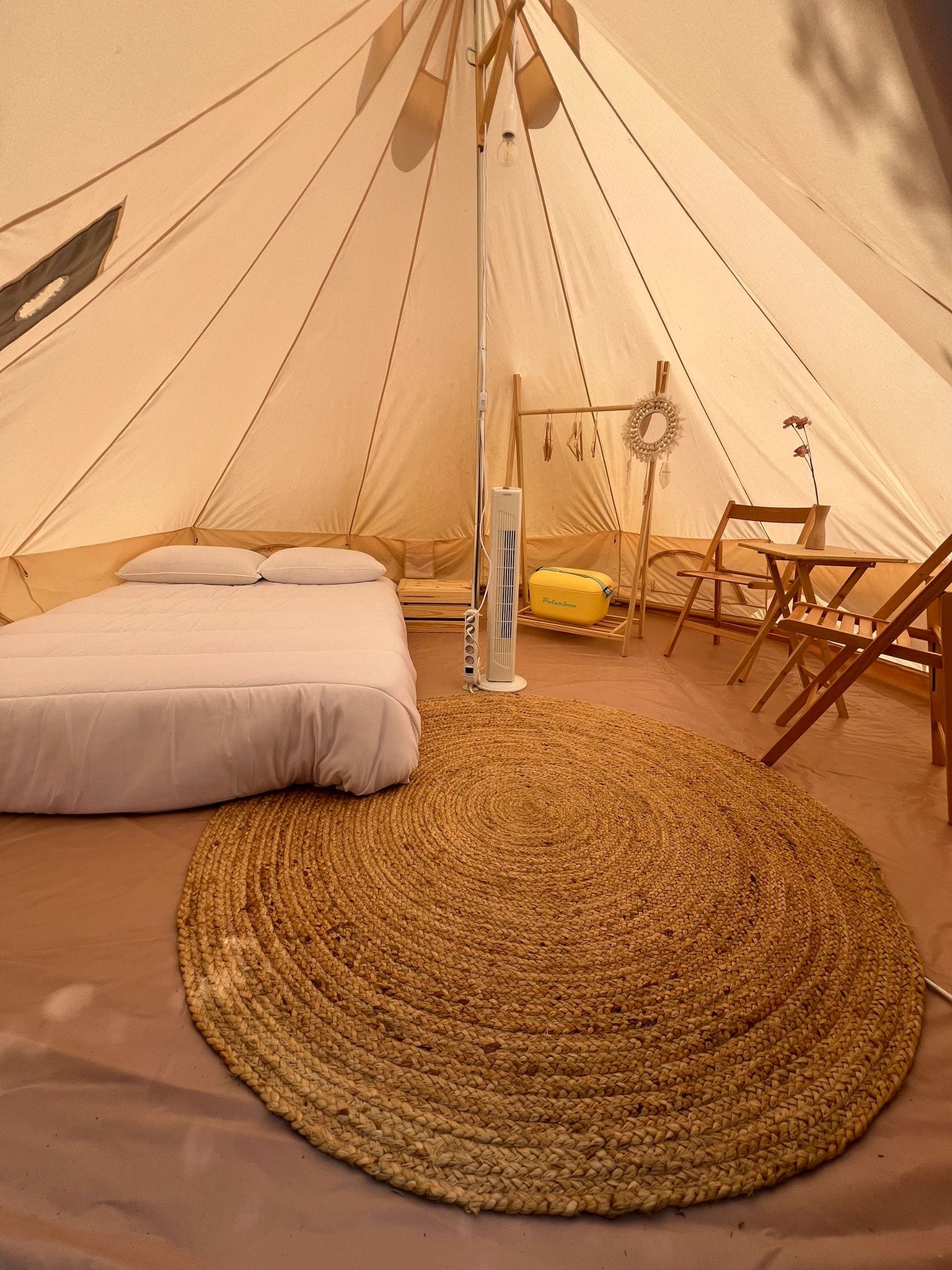 Plan romántico en Valladolid: una noche de glamping diferente